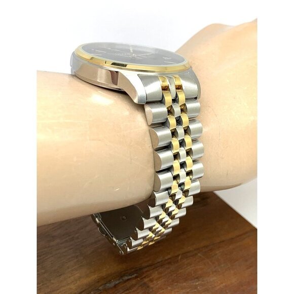 Bulova Men's Watch 98D163 Black Dial Diamond Accent Quartz Two Tone Steel - Picture 11 of 13